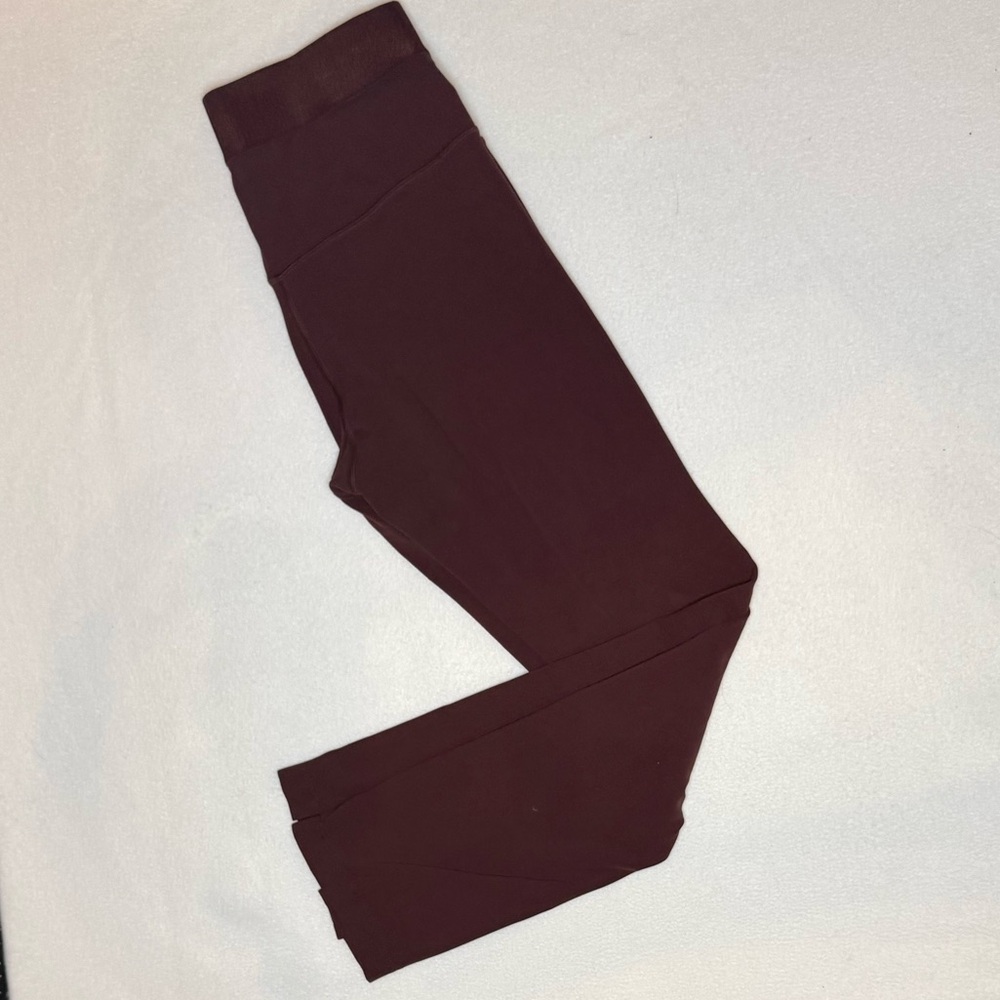 Athleta Aura Split Pant Leggings in Burgundy Small EUC - Picture 4 of 5
